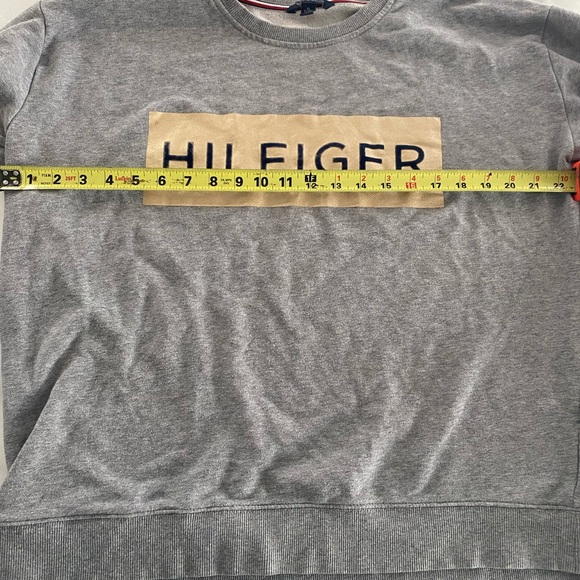 TOMMY HILFIGER SWEATER XL - Picture 4 of 5
